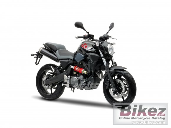 2011 Yamaha MT-03 photo